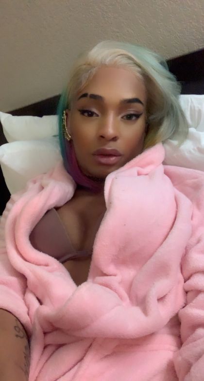 turn-outqueen OnlyFans picture