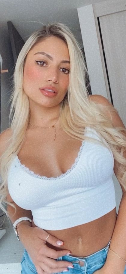 danibedoya OnlyFans picture