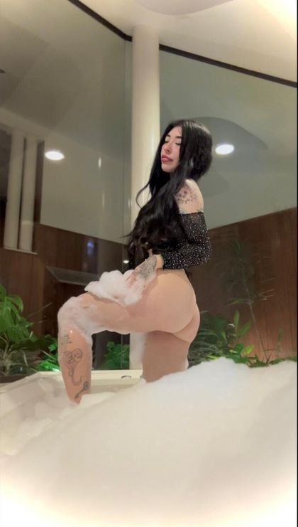 hide.blunt OnlyFans picture