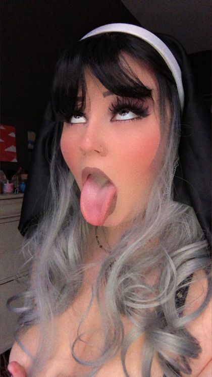 sadflower20 OnlyFans picture