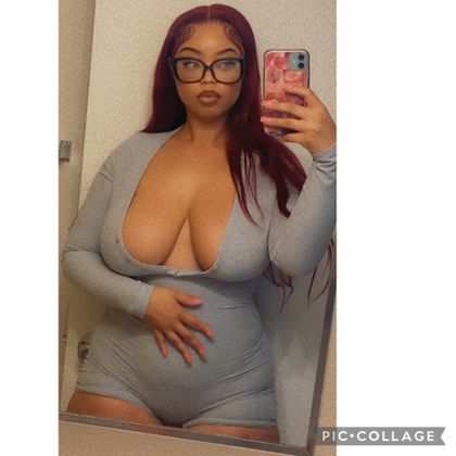 fineaxxash OnlyFans picture