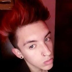 tato272727 OnlyFans picture