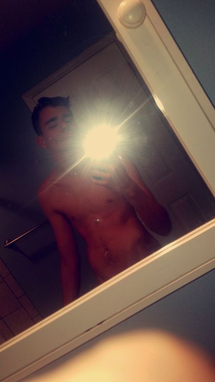 zachh98 OnlyFans picture