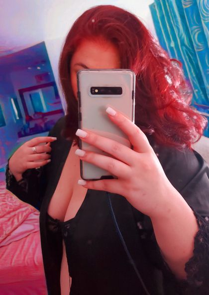 whitenympho OnlyFans picture