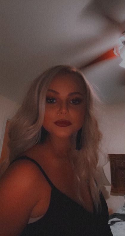 mommakeels OnlyFans picture