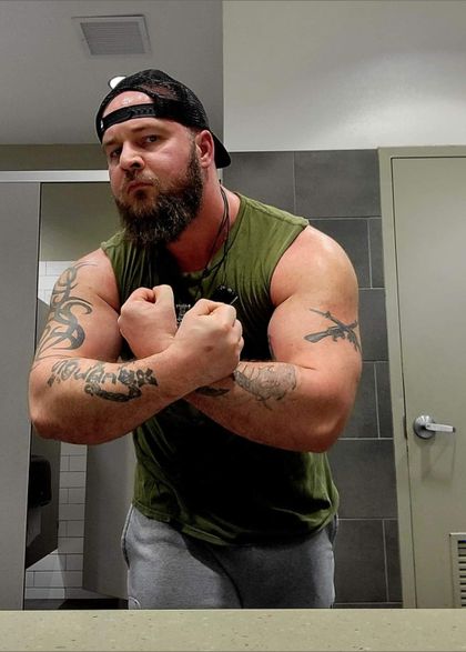 chadflexfree OnlyFans picture