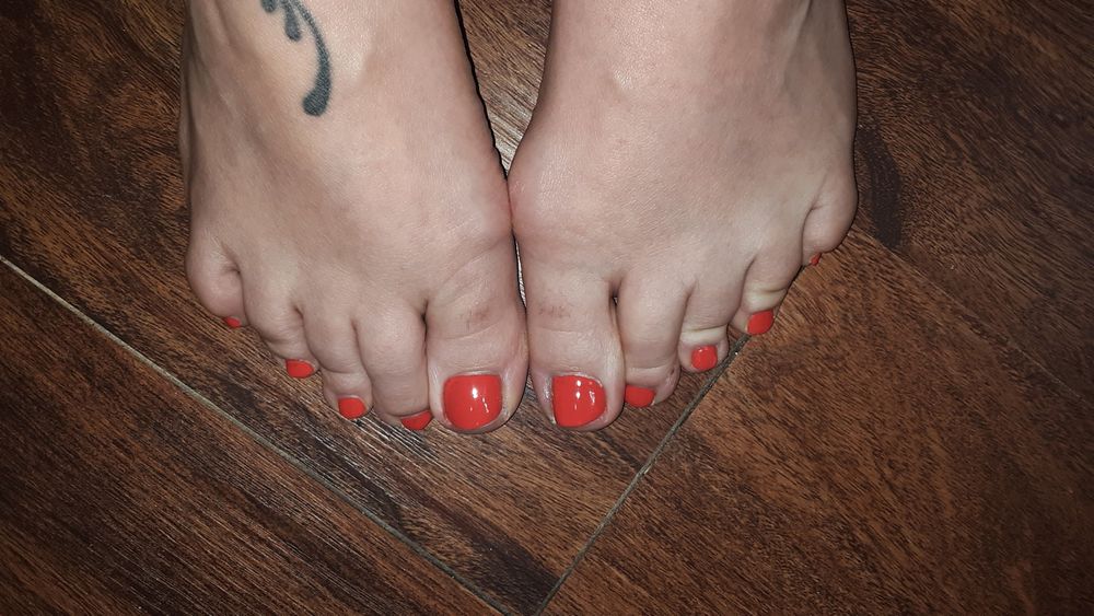 erotic.feet OnlyFans profile picture