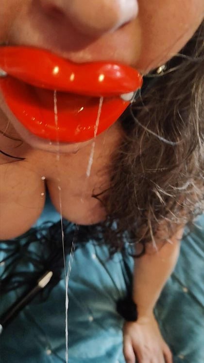 lynettesub OnlyFans picture