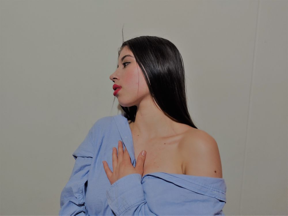 aleja_yes OnlyFans profile picture