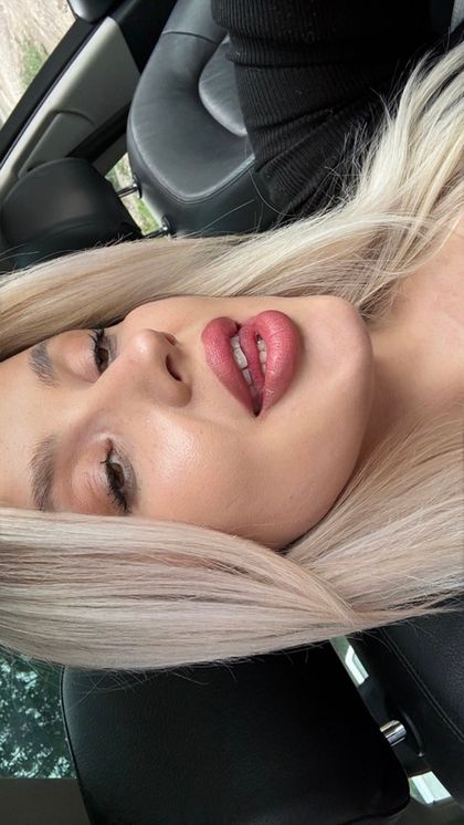 chloe_velvet OnlyFans picture