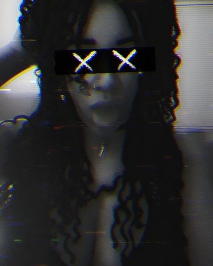 yellowbonegoddess OnlyFans picture