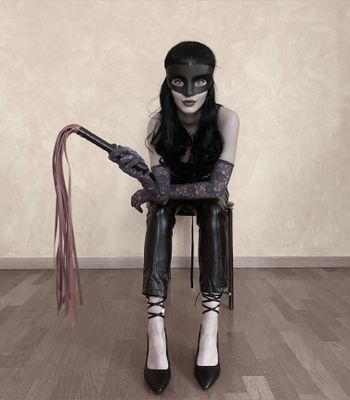 Mistress Ambra