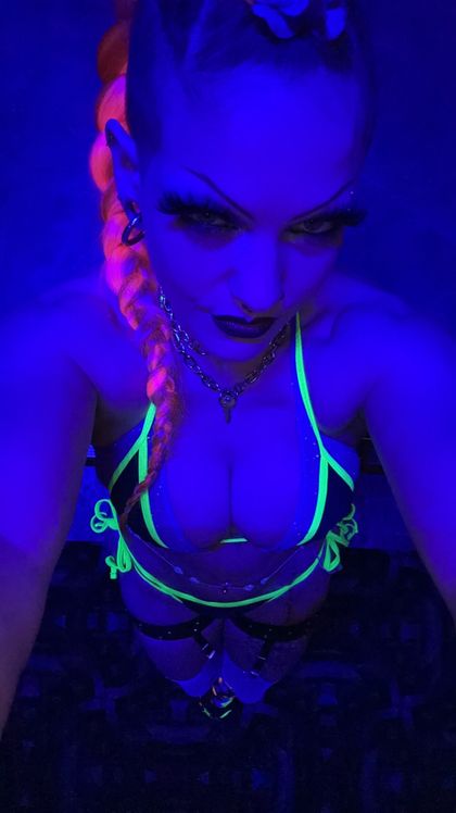 nitesatellite OnlyFans picture