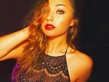 nadouez OnlyFans picture