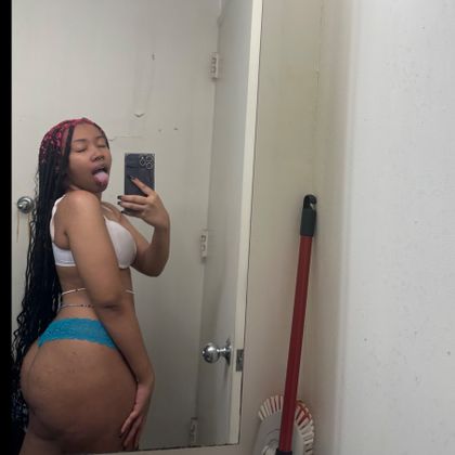 immaelee_ OnlyFans picture