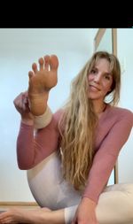 fityoginina OnlyFans - Free Trial - Photos - Socials | FansMetrics.com