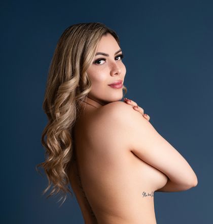 vivianelomelin OnlyFans picture
