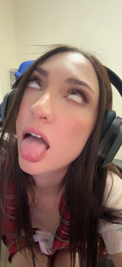 honeybreexx OnlyFans picture