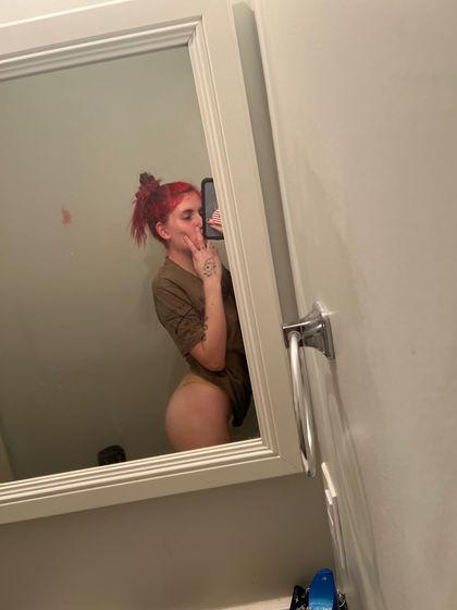 geenicole-5 OnlyFans picture