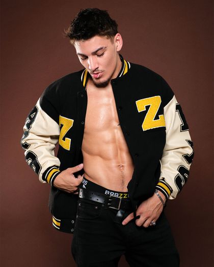 victorray OnlyFans picture