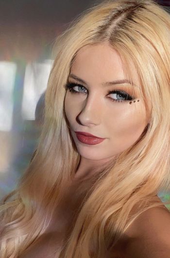 lexzannofficial OnlyFans - Free Trial - XXX Photos FansMetrics