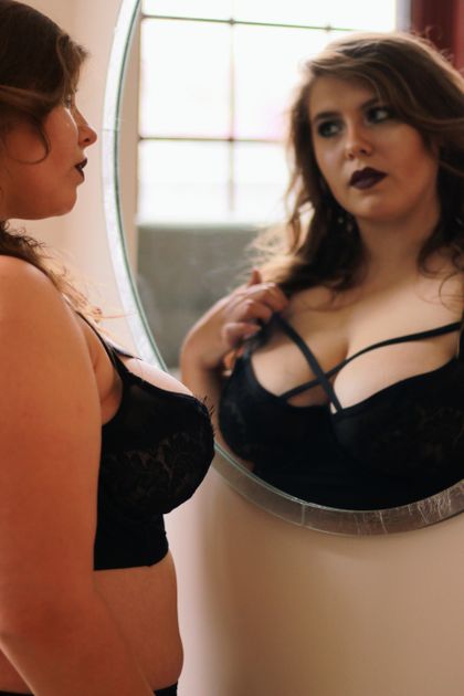 starlitsylviehype OnlyFans picture