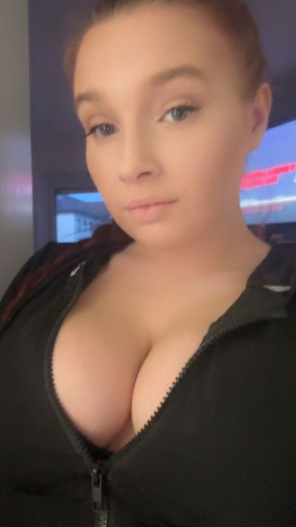 itsnotchanel OnlyFans picture