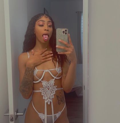 yourrrfavvgirl OnlyFans picture