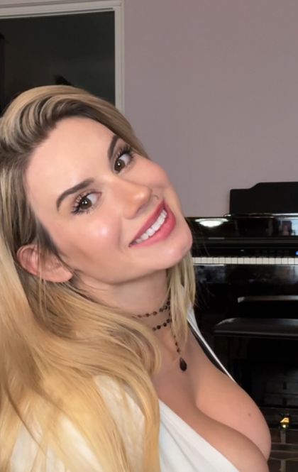 chloelamb OnlyFans picture