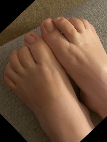 glisteningtoes OnlyFans picture