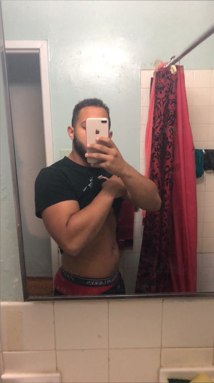henry6904 OnlyFans picture