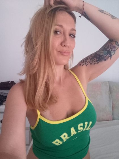 lauramitchell OnlyFans picture