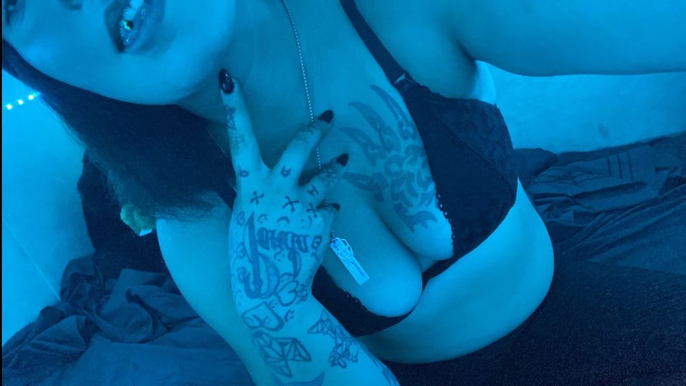 allymilwaukee OnlyFans profile picture