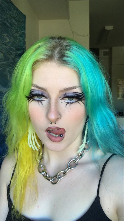 wrentabitch OnlyFans picture
