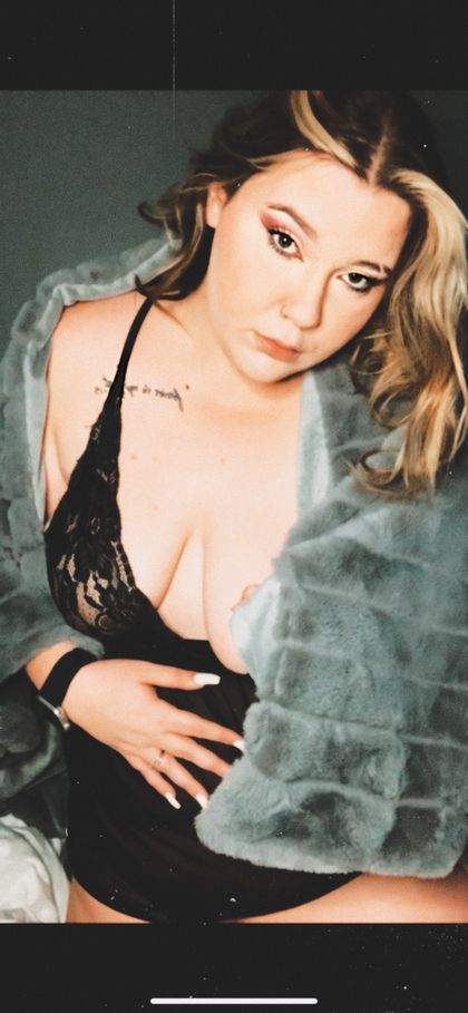 xx.coco OnlyFans picture