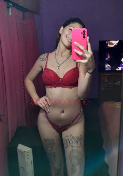 sexybloondeee OnlyFans picture