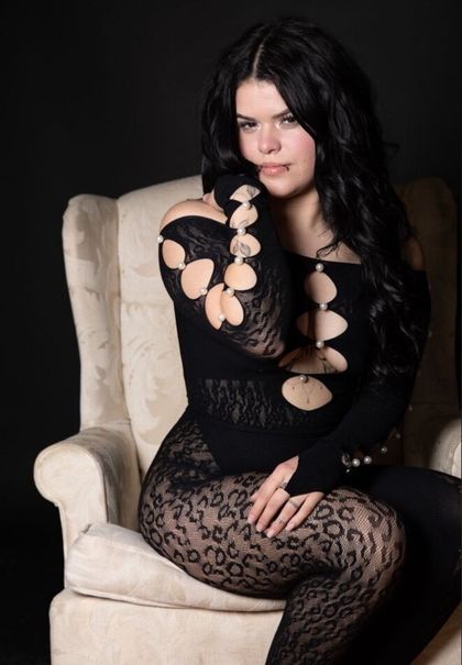 selenayalex OnlyFans picture