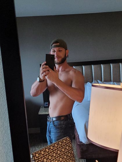 luckyone00 OnlyFans picture