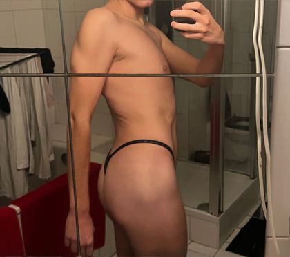 subboyforuse OnlyFans picture