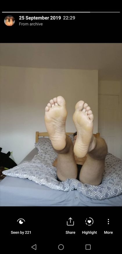 sexyfeetuk_live1 OnlyFans picture