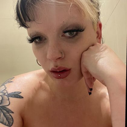 hollow.crownn OnlyFans picture