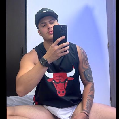 alejomasis OnlyFans picture
