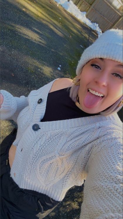 lovelyme28 OnlyFans picture