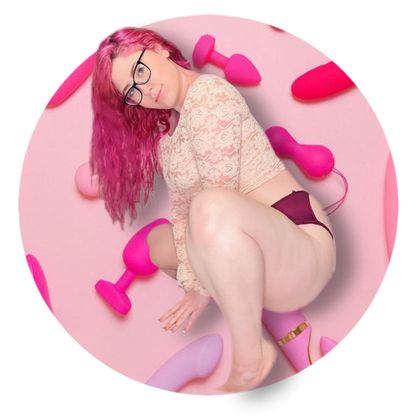 redkinkkfree OnlyFans picture