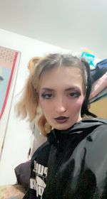 ronniekim OnlyFans - Free Trial - Photos - Socials | FansMetrics.com