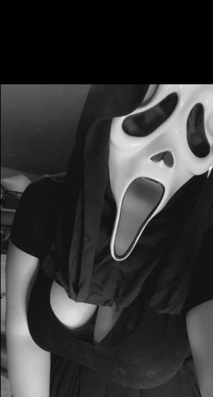 gothkittenn OnlyFans picture