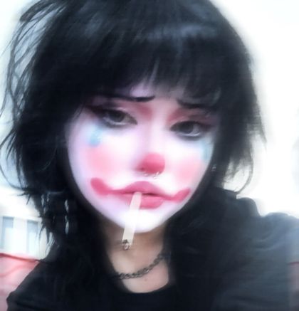 violetvalefree OnlyFans picture
