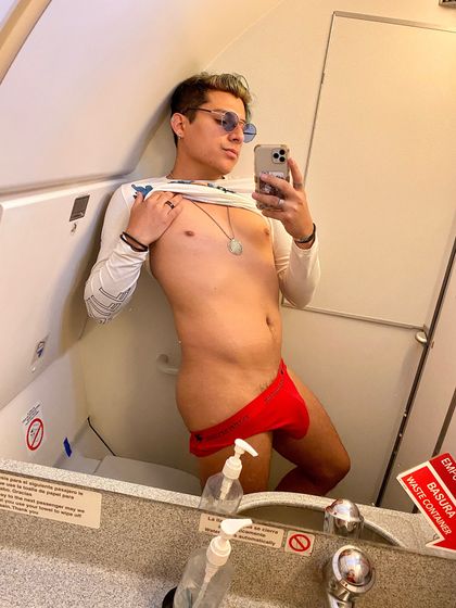 navielr OnlyFans picture