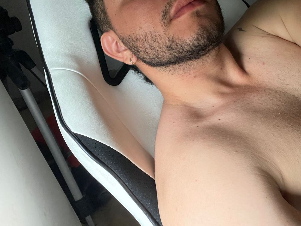 rodriguez21l OnlyFans profile picture