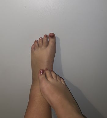 Ali’s Foot Pics